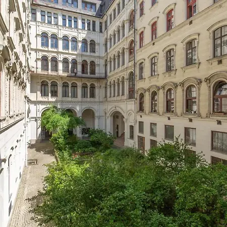 Apartman Minded Manor 3-bdr