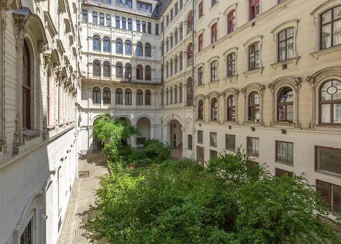 דירה Minded Manor 3-bdr